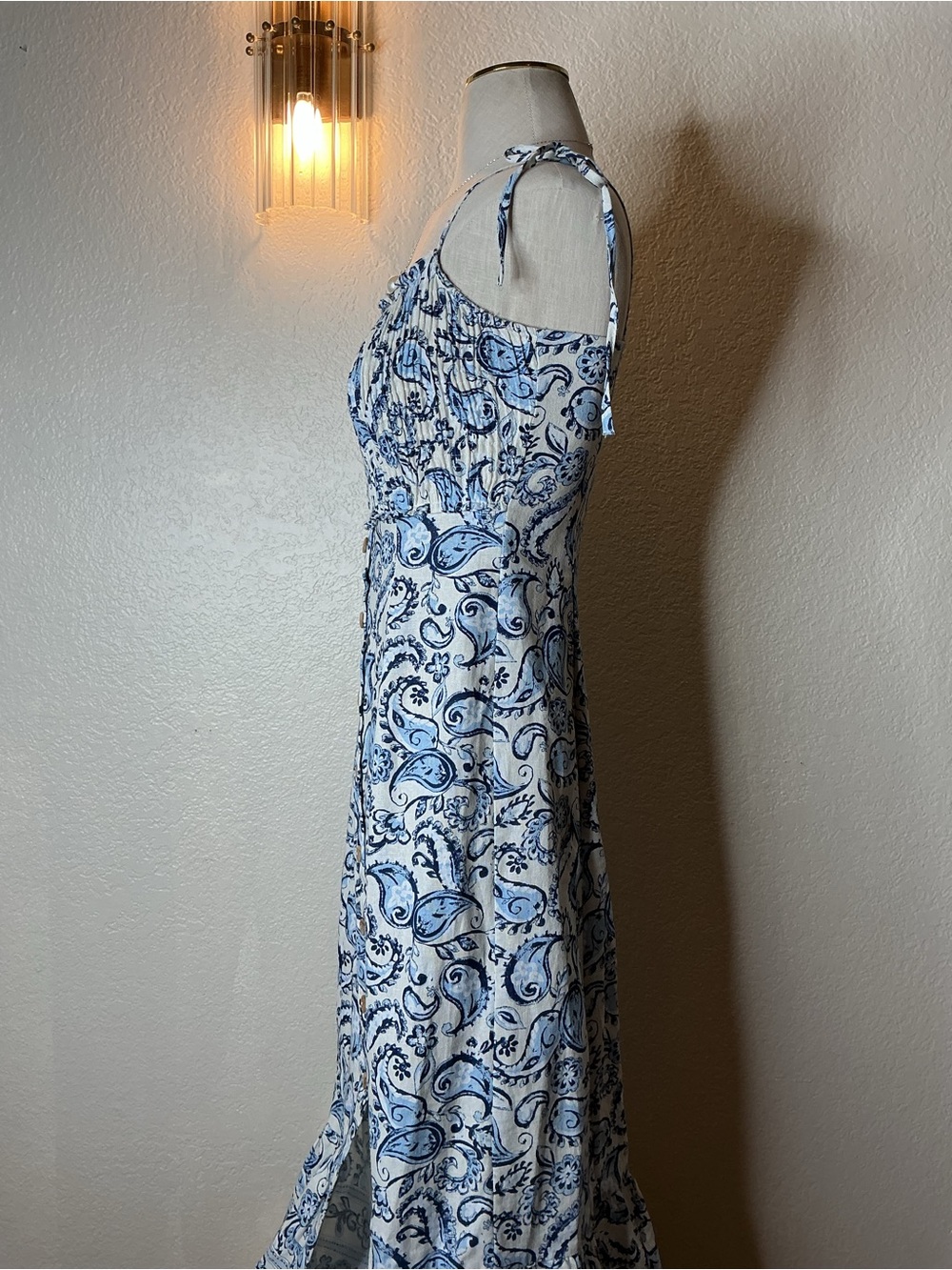 Zara White and Blue Paisley Maxi Dress with Smocked Bodice - Picture 5 of 10